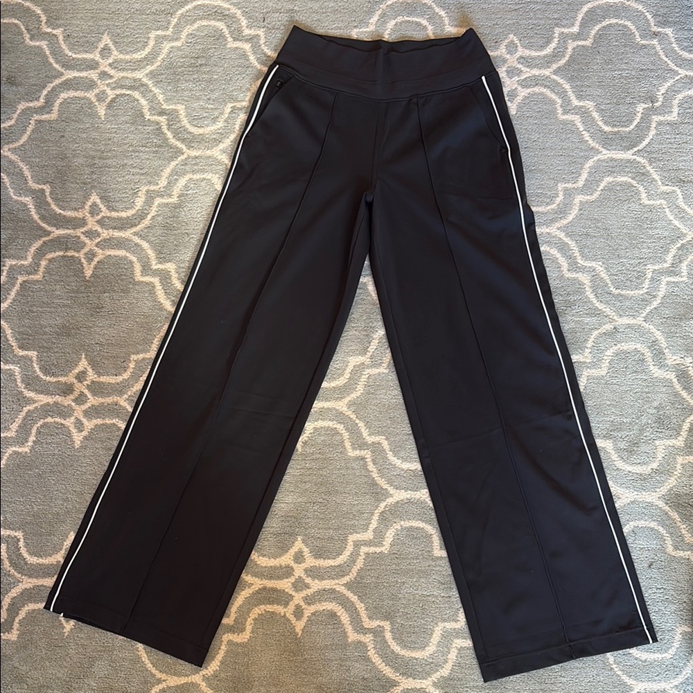 Athleta Venice High Rise track Stripe Wide Leg Pant size M Tall
